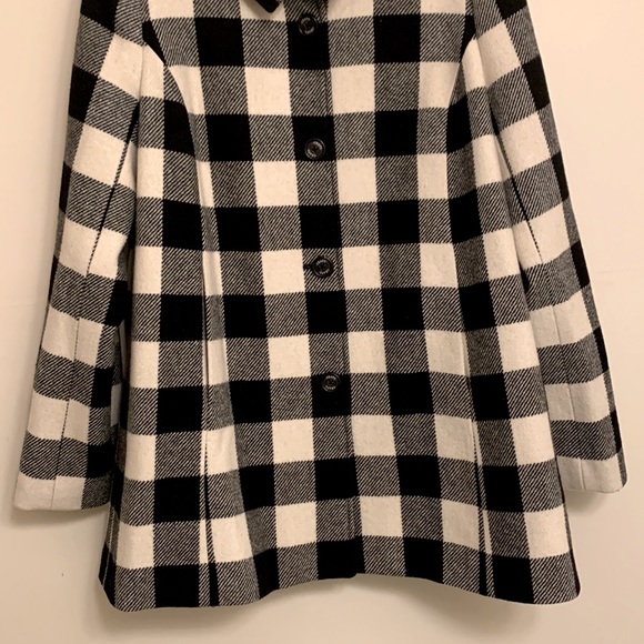 Black and White Wool Coat EUC - Picture 12 of 16